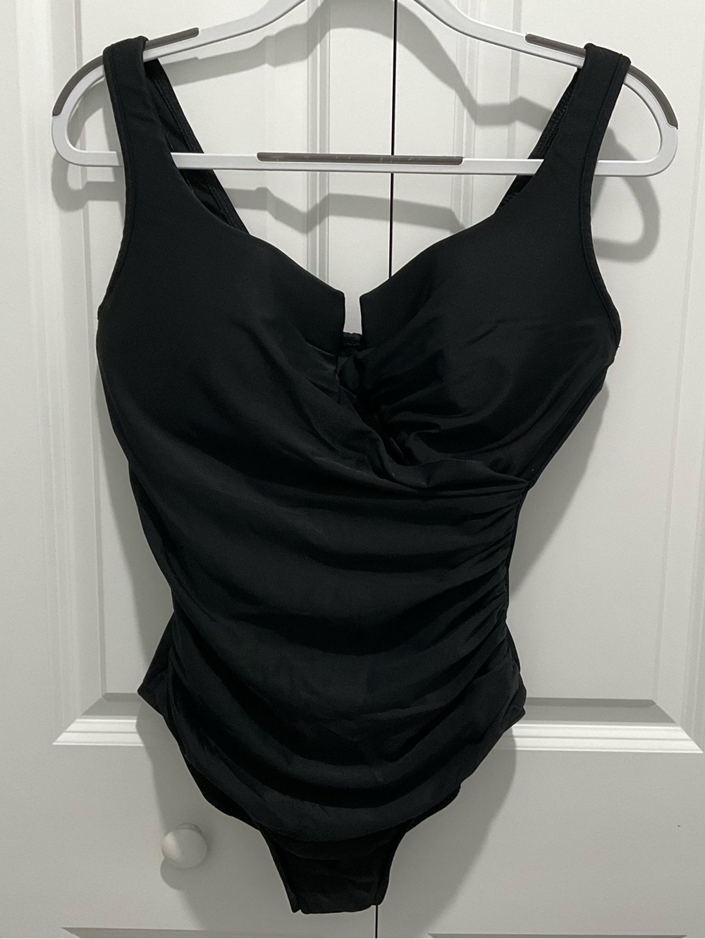 Miraclesuit Swimsuit BLACK SZ 16W Estilo 1 PC Tummy Control